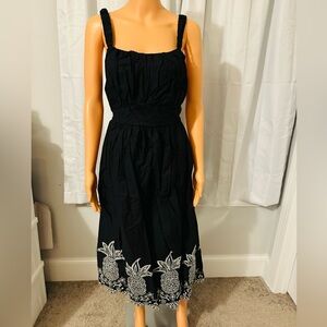 Pretty London Times size L black white embroidered smocked sleeveless dress new